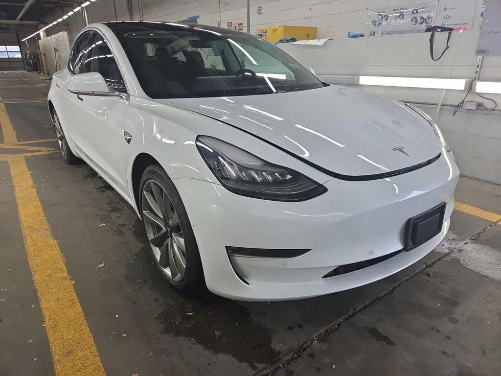 tesla model 3 2018 5YJ3E1EB8JF134272 image tesla model 3 2018 5YJ3E1EB8JF134272 image